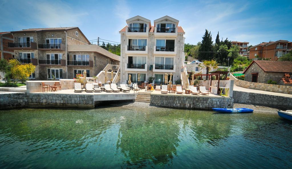 Apartments Zukovac Tivat Exterior foto